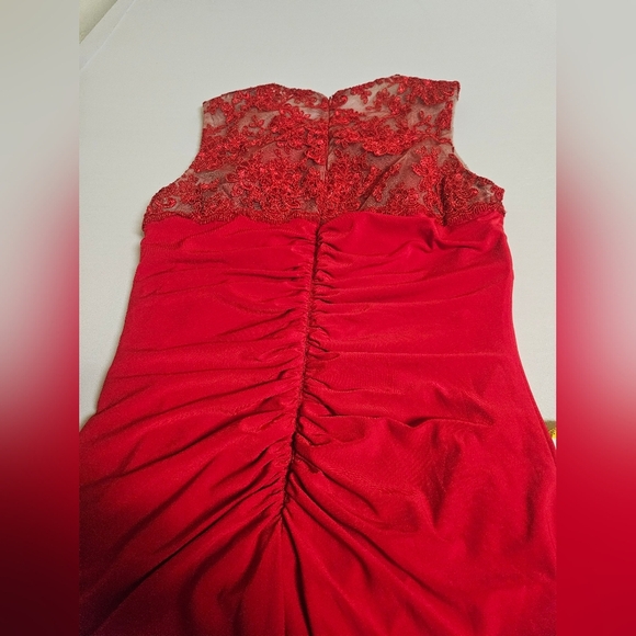 Stenay- Women's Size 10,Red Ruched Asymmetrical Halter Cocktail Dress - Picture 9 of 10
